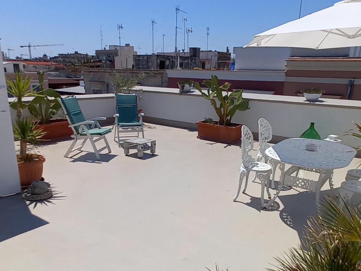 A Due Passi Temporary Apartment Trani Esterno foto