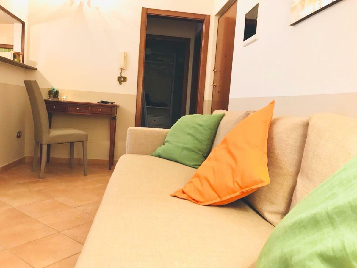 A Due Passi Temporary Apartment Trani Esterno foto